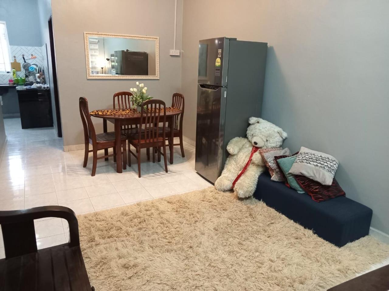 Ria Homestay & Kolam Alor Setar Esterno foto