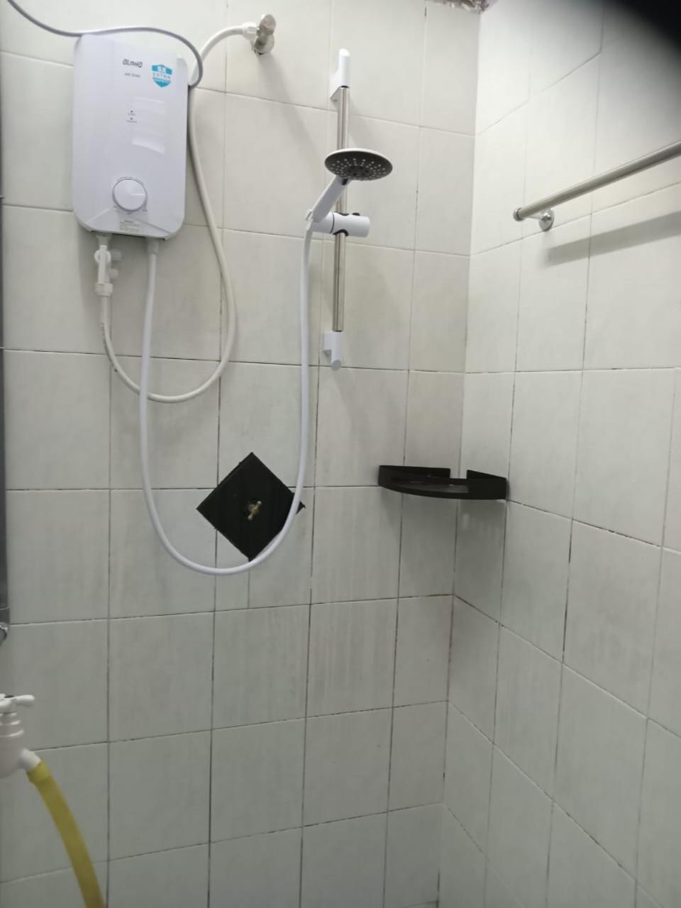 Ria Homestay & Kolam Alor Setar Esterno foto